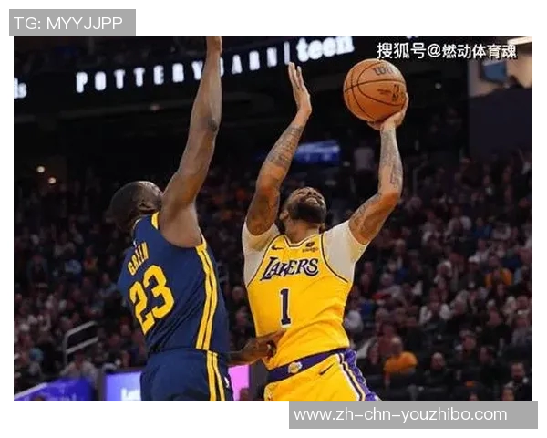 湖人勇士激战再续精彩瞬间图片回顾与赛季前瞻分析